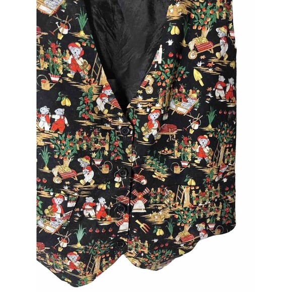 S Robyn-Lyn Woman Graphic Farm Vest With Buttons Shell:100% Cotton/acetate - Picture 2 of 6